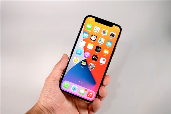 河池苹果手机维修分享iOS 14.2修订版已到，专属iPhone 12系列 